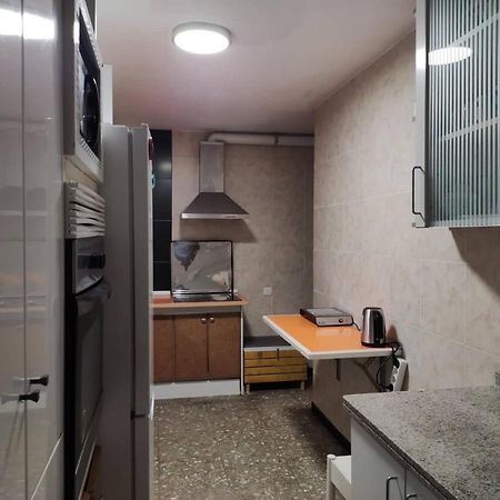 35-3- Комната В Квартире Для Семьи От 1 До 4 Человек В Центре Аликанте Alicante Exterior photo