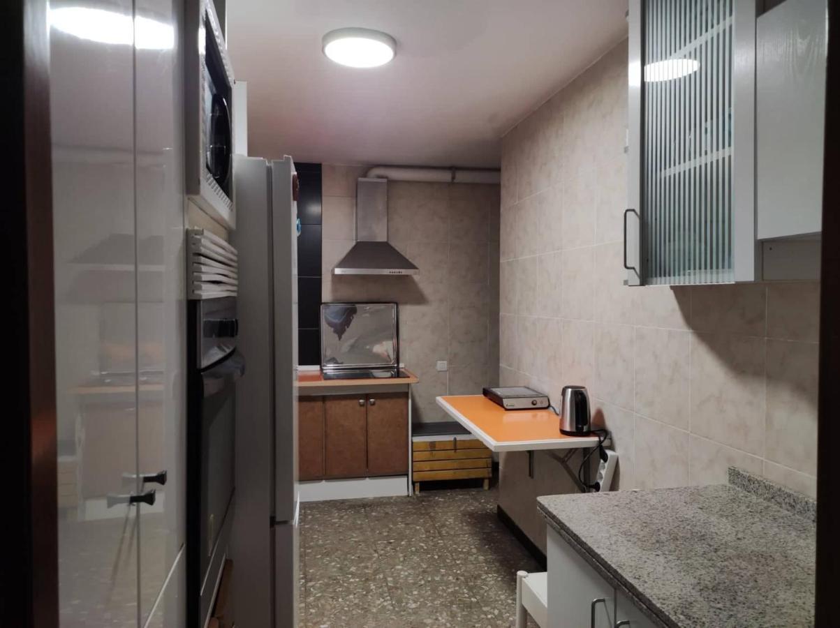 35-3- Комната В Квартире Для Семьи От 1 До 4 Человек В Центре Аликанте Alicante Exterior photo