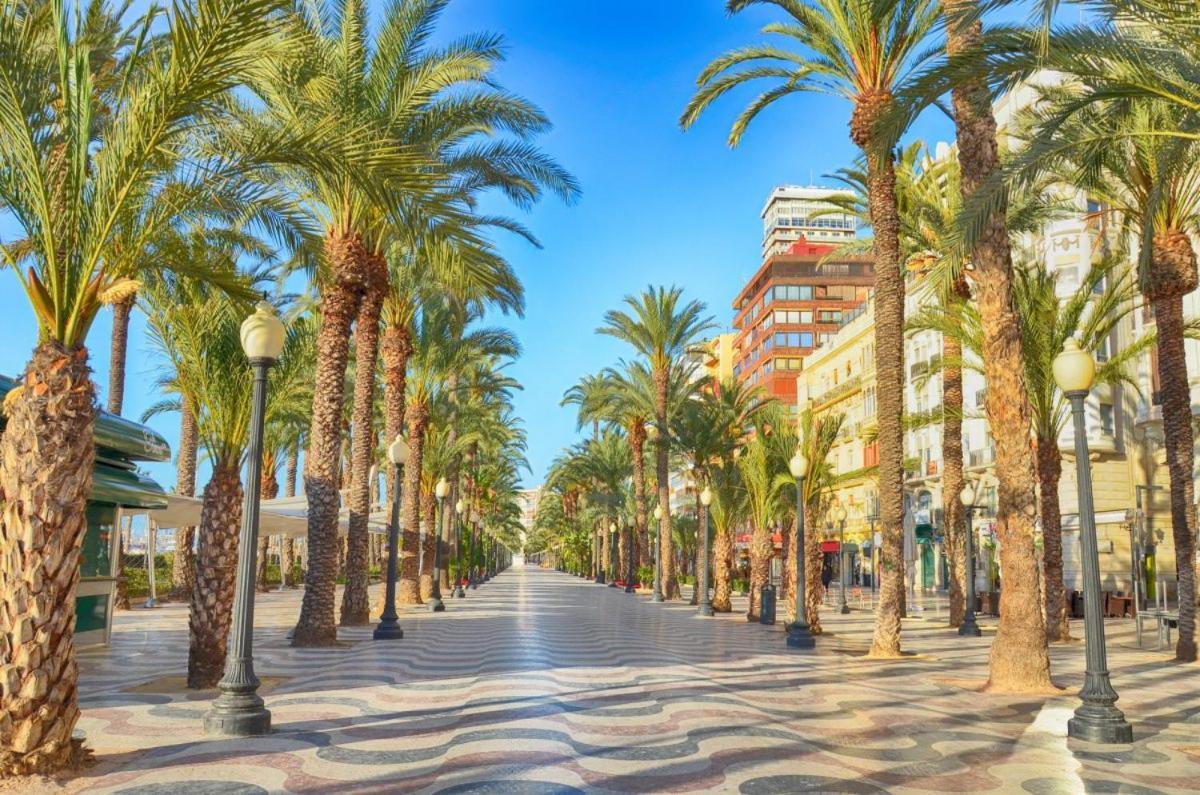 35-3- Комната В Квартире Для Семьи От 1 До 4 Человек В Центре Аликанте Alicante Exterior photo